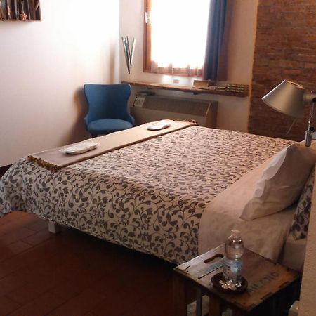 Corte Di Maggio B&B Country House 伊莫拉 外观 照片